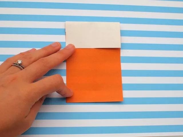 甜筒怎么折?甜筒的折法简单又漂亮(甜筒折纸附图解)插图3 甜筒怎么折?甜筒的折法简单又漂亮(甜筒折纸附图解)