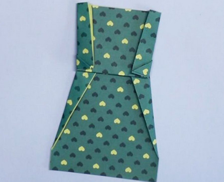 领带怎么折？领带的折法简单又漂亮（领带折纸附图解）