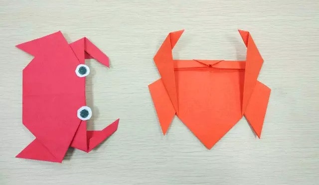 螃蟹怎么折?螃蟹的折法简单又漂亮(螃蟹折纸附图解)插图11 螃蟹怎么折?螃蟹的折法简单又漂亮(螃蟹折纸附图解)