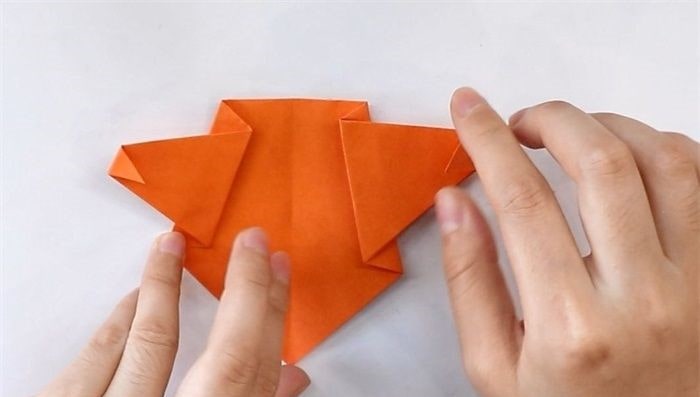 狗熊怎么折?狗熊的折法简单又漂亮(狗熊折纸附图解)插图4 狗熊怎么折?狗熊的折法简单又漂亮(狗熊折纸附图解)