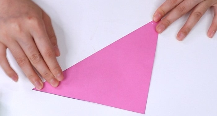 抽纸盒子怎么折?抽纸盒子的折法简单又漂亮(抽纸盒子折纸附图解)插图2 抽纸盒子怎么折?抽纸盒子的折法简单又漂亮(抽纸盒子折纸附图解)