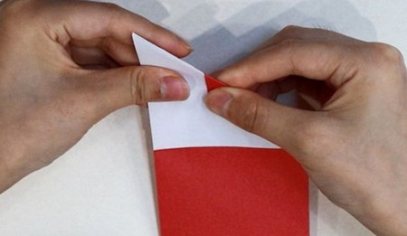 铅笔怎么折?铅笔的折法简单又漂亮(铅笔折纸附图解)插图5 铅笔怎么折?铅笔的折法简单又漂亮(铅笔折纸附图解)