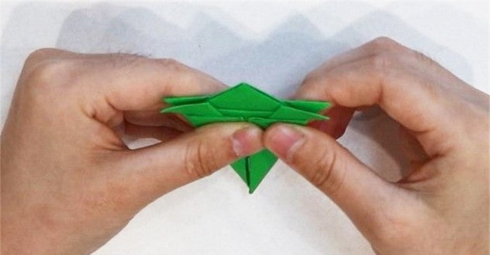 乌龟怎么折?乌龟的折法简单又漂亮(乌龟折纸附图解)插图8 乌龟怎么折?乌龟的折法简单又漂亮(乌龟折纸附图解)