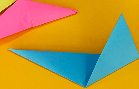 魔鬼爪子怎么折?魔鬼爪子的折法简单又漂亮(魔鬼爪子折纸附图解)插图5 魔鬼爪子怎么折?魔鬼爪子的折法简单又漂亮(魔鬼爪子折纸附图解)