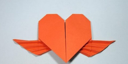 带翅膀爱心怎么折？带翅膀爱心的折法简单又漂亮（带翅膀爱心折纸附图解）
