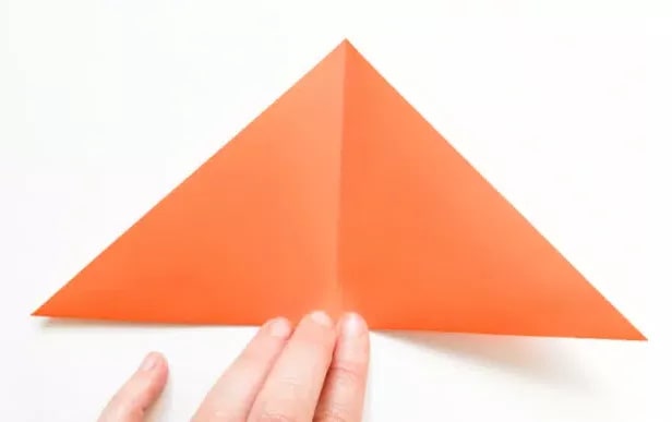 虎年纸老虎怎么折?纸老虎的折法简单又漂亮(纸老虎折纸附图解)插图3 虎年纸老虎怎么折?纸老虎的折法简单又漂亮(纸老虎折纸附图解)