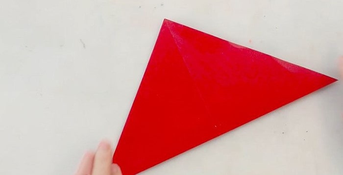 简单圣诞帽怎么折？圣诞帽的折法简单又漂亮（圣诞帽折纸附图解）