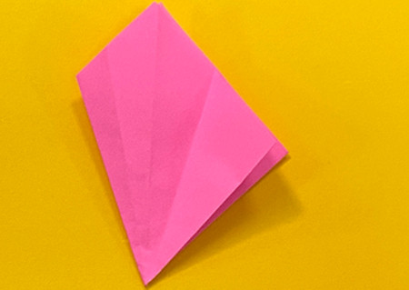 公主裙怎么折?公主裙的折法简单又漂亮(公主裙折纸附图解)插图5 公主裙怎么折?公主裙的折法简单又漂亮(公主裙折纸附图解)