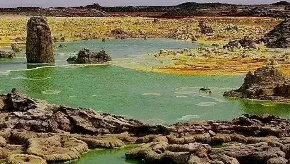 「世界地理知识」世界上最圆的湖是什么湖?波森维湖的形成之谜插图2 「世界地理知识」世界上最圆的湖是什么湖?波森维湖的形成之谜