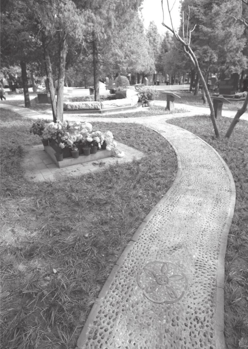 「老北京的地名由来」八宝山的由来插图1 「老北京的地名由来」八宝山的由来