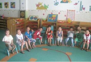 幼儿园大班遇到危险怎么办安全教案