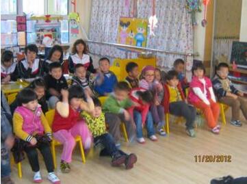 幼儿园小老鼠和泡泡糖音乐游戏教案插图2 幼儿园小老鼠和泡泡糖音乐游戏教案