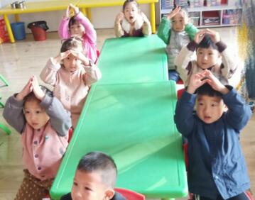 幼儿园大班望梅止渴语言教案插图2 幼儿园大班望梅止渴语言教案