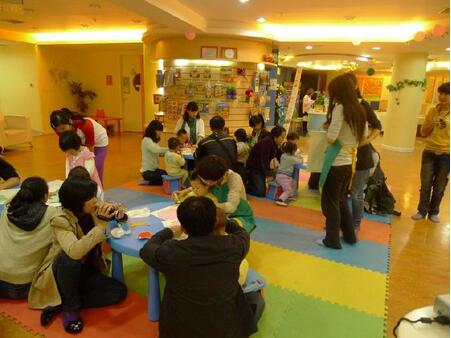 幼儿园小班有趣的英语课教案插图2 幼儿园小班有趣的英语课教案