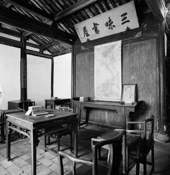 「中华对联故事」蜘蛛虽巧不如蚕