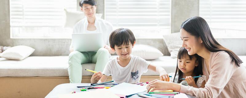 如何教育孩子成为有学问的人 怎样让孩子长知识插图1 如何教育孩子成为有学问的人 怎样让孩子长知识