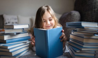 盏的拼音和组词 汉字盏组成插图 盏的拼音和组词 汉字盏组成