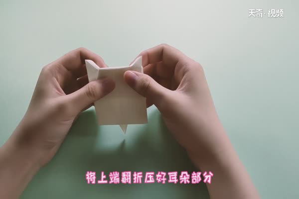 猫咪书签的折法插图5 猫咪书签的折法