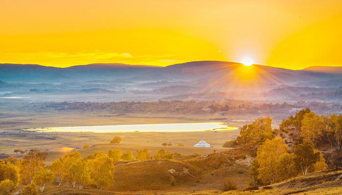 小暑的古诗四句 小暑的古诗四句诗