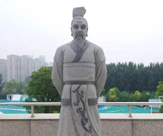 范仲淹渔家傲秋思赏析(渔家傲范仲淹解析)插图2 范仲淹渔家傲秋思赏析(渔家傲范仲淹解析)