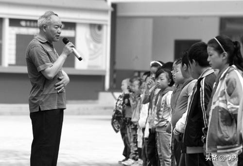 四川大地震的感人事迹大全(512汶川大地震感人事迹)插图12 四川大地震的感人事迹大全(512汶川大地震感人事迹)