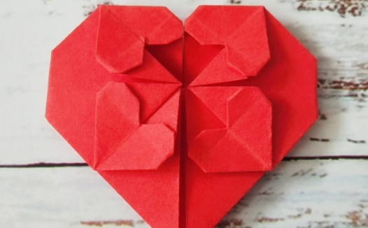 爱心的折法步骤图,爱心折纸教程简单又好看(一张纸折出五颗爱心)