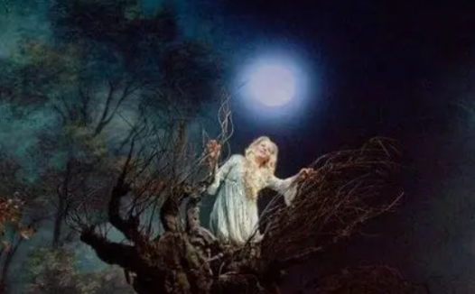 水仙女惩罚恶头人