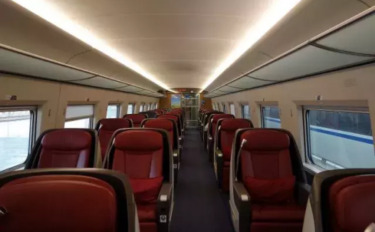 动车与高铁有什么区别？两个完全不同的概念，为何总被混淆