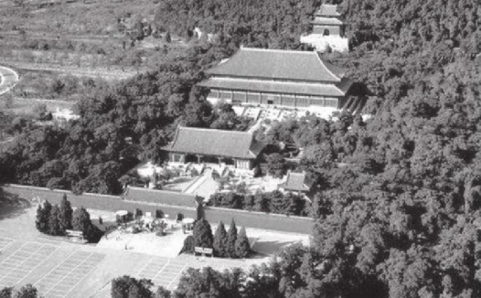 「中华文化：园林建筑篇」明十三陵是如何体现中国古代哲学“天人合一”思想的？