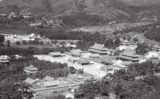 「中华文化：园林建筑篇」为什么清代的帝王陵墓分为东西两处？展现了怎样的陵墓建筑格局？