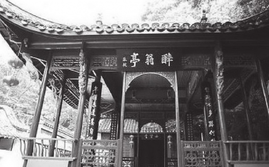 「中华文化：园林建筑篇」为什么园林建筑中总少不了亭子的点缀呢？