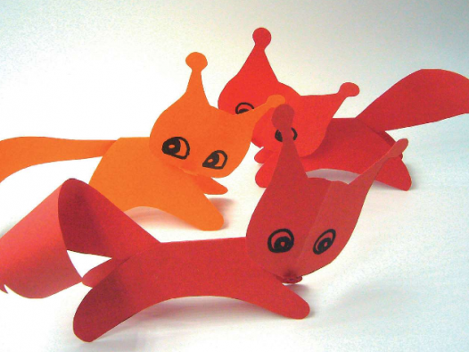 「儿童剪纸手工游戏:动物篇」:大尾巴的松鼠剪纸,松鼠怎么剪?