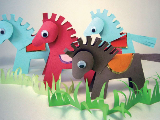 「儿童剪纸手工游戏:动物篇」:马剪纸,马怎么剪?