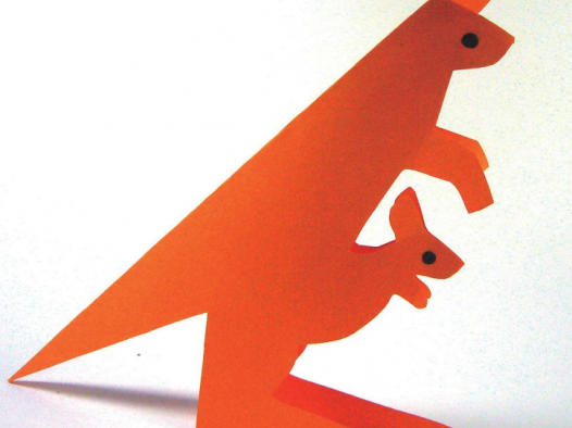 「儿童剪纸手工游戏:动物篇」:袋鼠妈妈剪纸,袋鼠怎么剪?